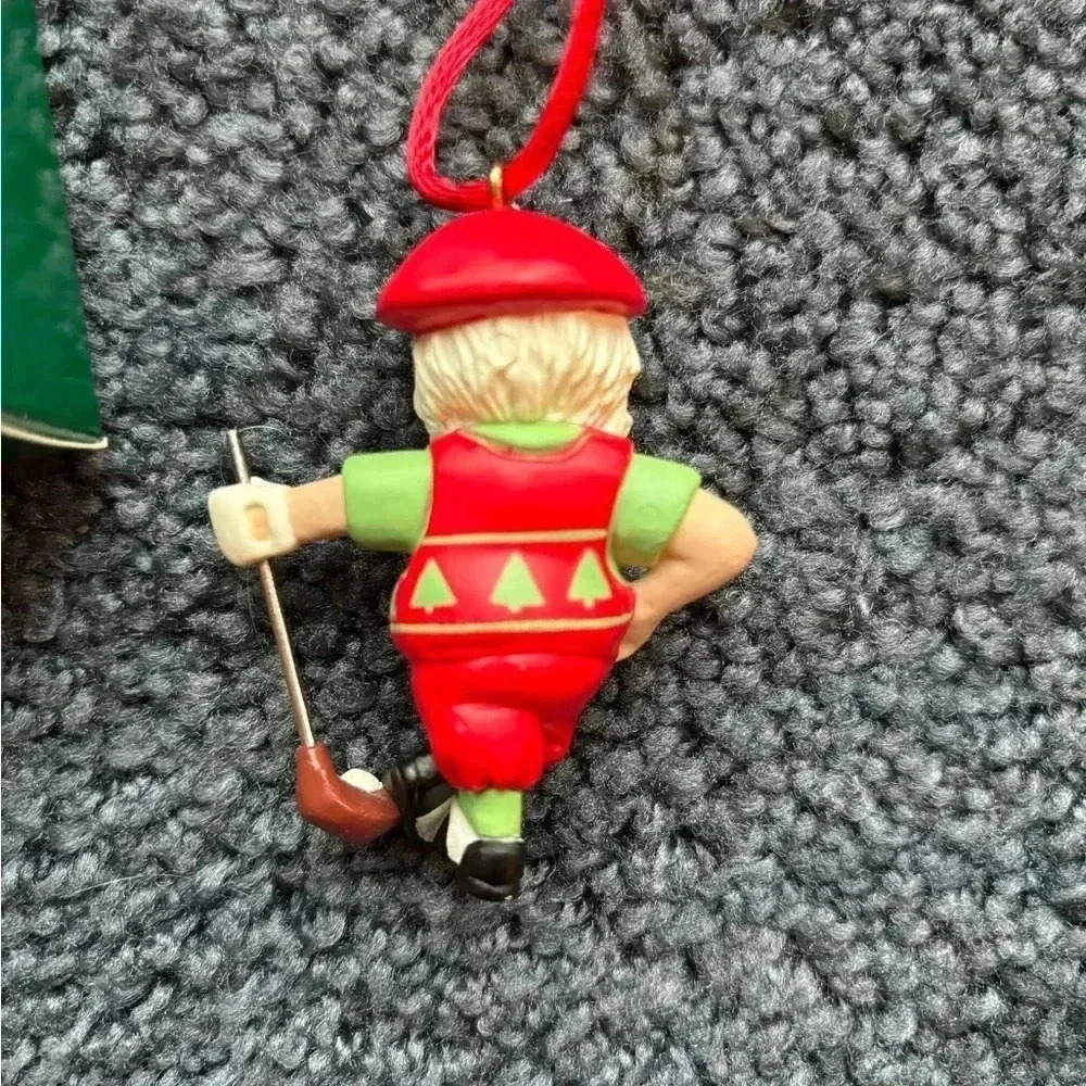 Hallmark “Par For Santa” Keepsake Christmas Ornament Golfer 1988 Golf Grandpa - Picture 2 of 9